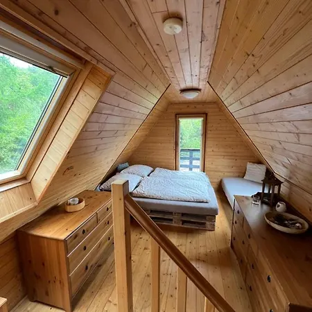 S Luxusnim Vyhledem A Bazenem Chalet *