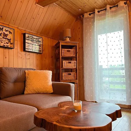 S Luxusnim Vyhledem A Bazenem Chalet