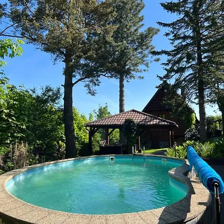 S Luxusnim Vyhledem A Bazenem Chalet