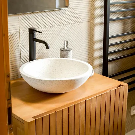 Chalet S Luxusnim Vyhledem A Bazenem *