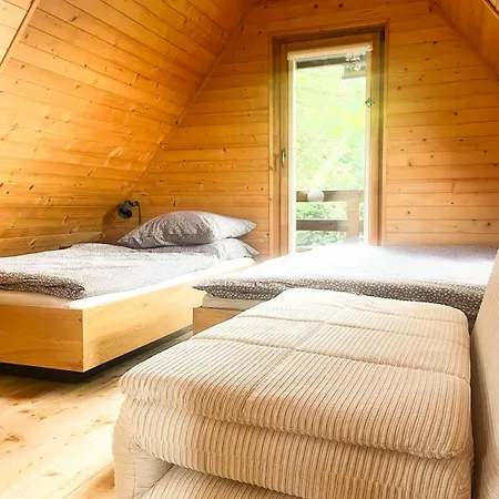 Chalet S Luxusnim Vyhledem A Bazenem *